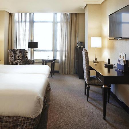 Hyatt Regency Hesperia Madrid Hotel Екстериор снимка
