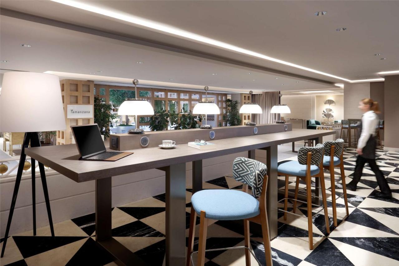 Hyatt Regency Hesperia Madrid Hotel Екстериор снимка