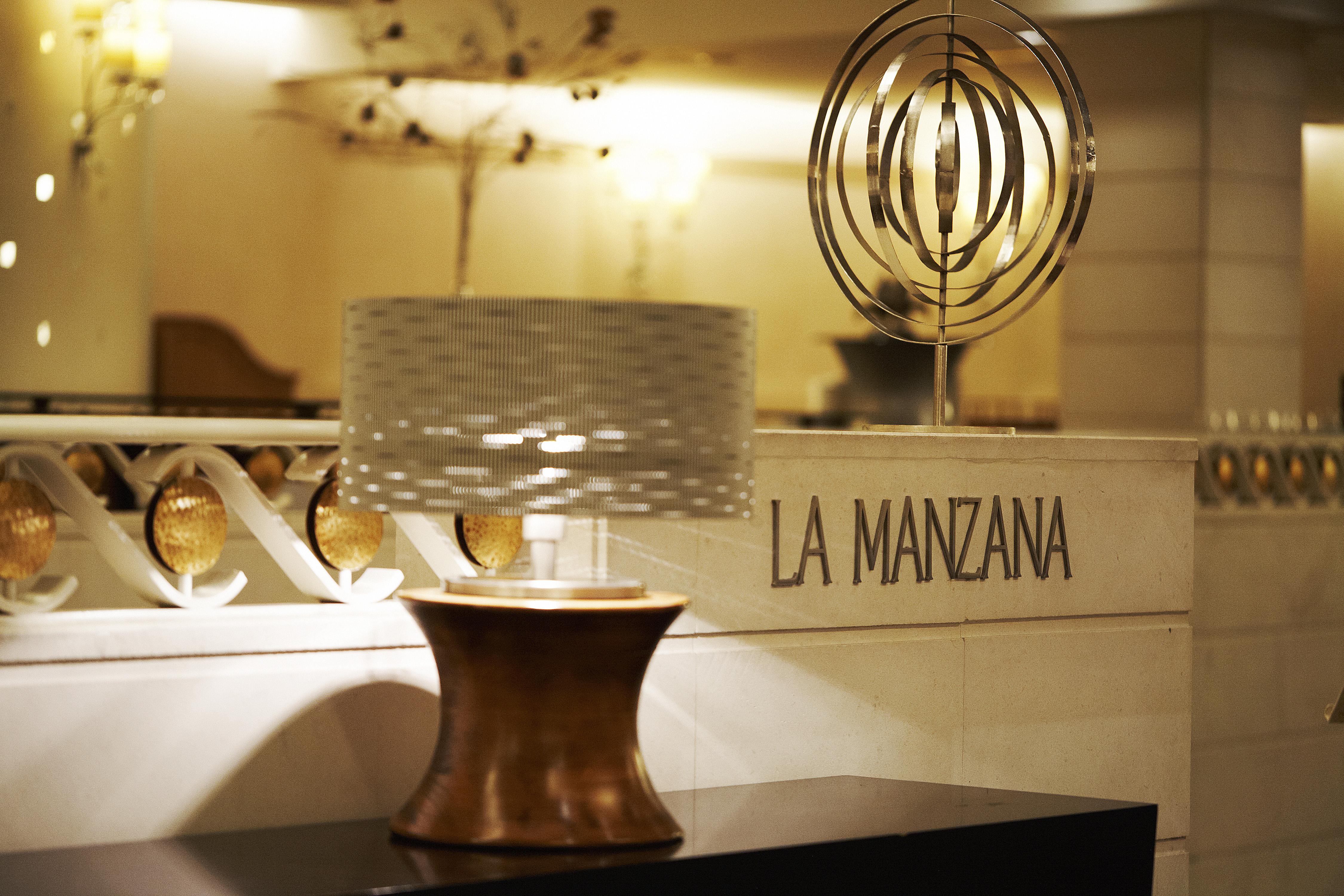 Hyatt Regency Hesperia Madrid Hotel Екстериор снимка