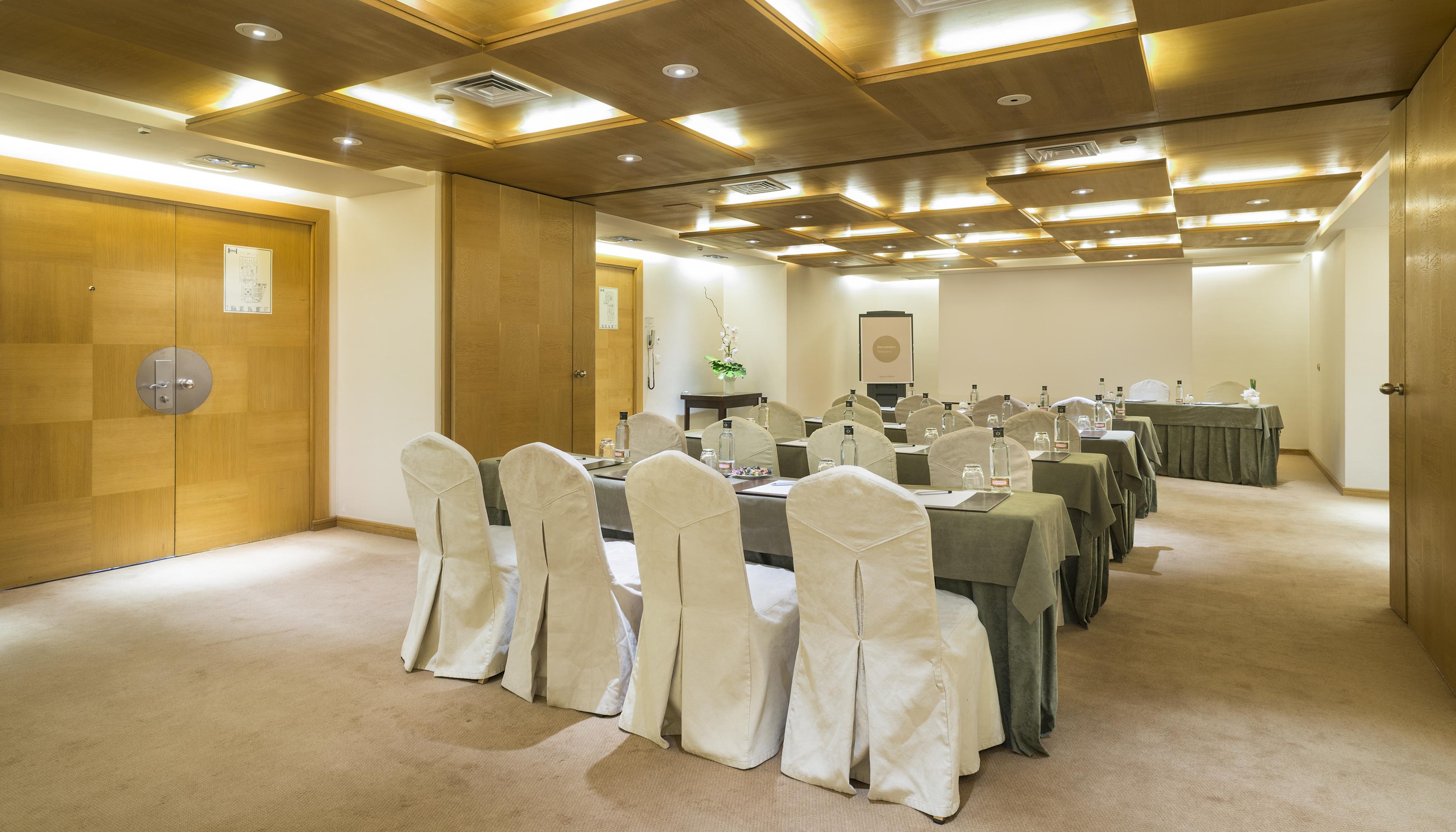 Hyatt Regency Hesperia Madrid Hotel Екстериор снимка