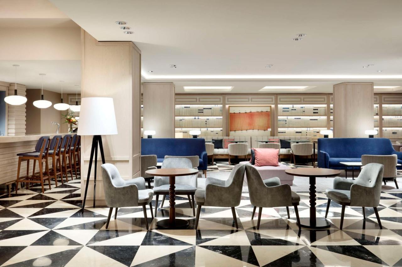 Hyatt Regency Hesperia Madrid Hotel Екстериор снимка