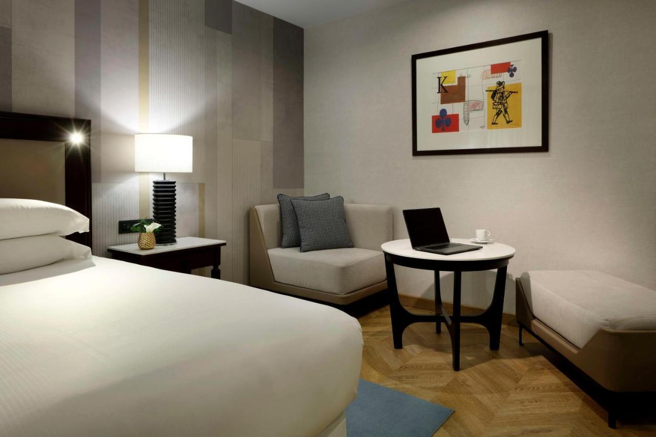 Hyatt Regency Hesperia Madrid Hotel Екстериор снимка