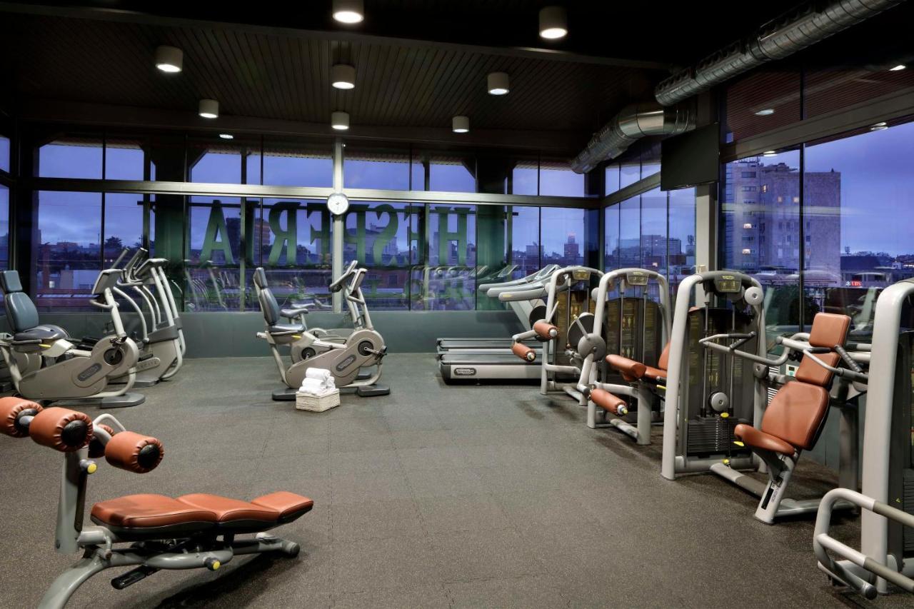 Hyatt Regency Hesperia Madrid Hotel Екстериор снимка
