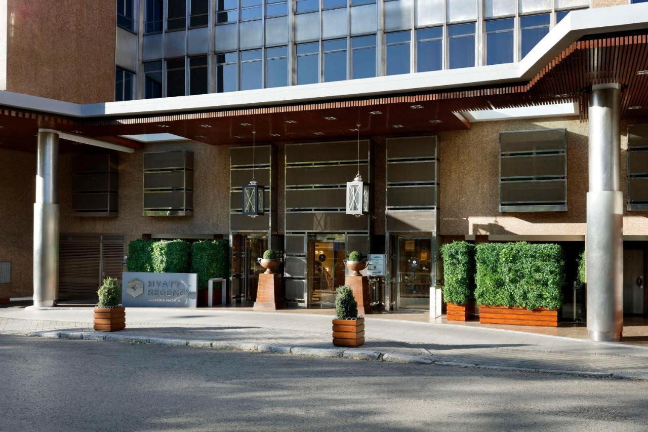 Hyatt Regency Hesperia Madrid Hotel Екстериор снимка