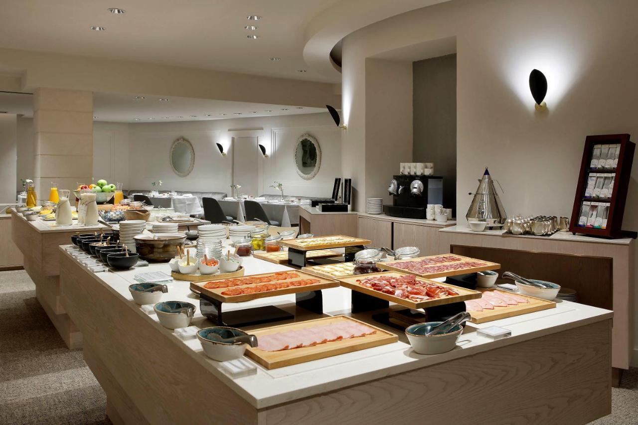 Hyatt Regency Hesperia Madrid Hotel Екстериор снимка