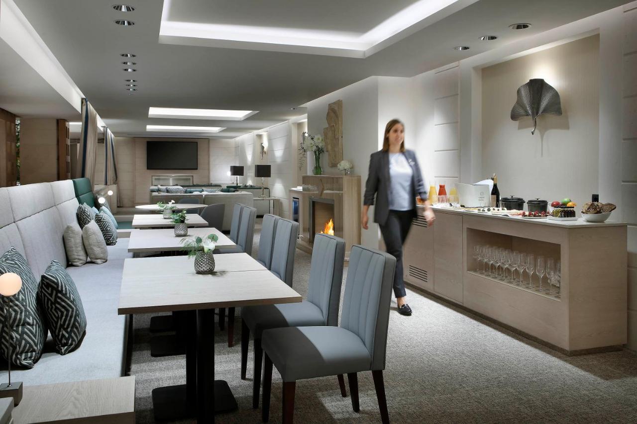 Hyatt Regency Hesperia Madrid Hotel Екстериор снимка