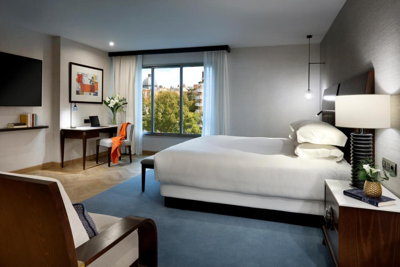 Hyatt Regency Hesperia Madrid Hotel Екстериор снимка